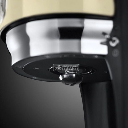 Кофеварка Russell Hobbs Retro Vintage Cream (21702-56) фильтрационная (капельная), 1000Вт,1.25л, кофе-молотый) купить по самой низкой цене