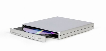 Привод-внешний DVD+-RW/CD-RW Gembird (DVD-USB-02-SV) USB 2.0,DL, SILVER  EXTERNAL купить по самой низкой цене