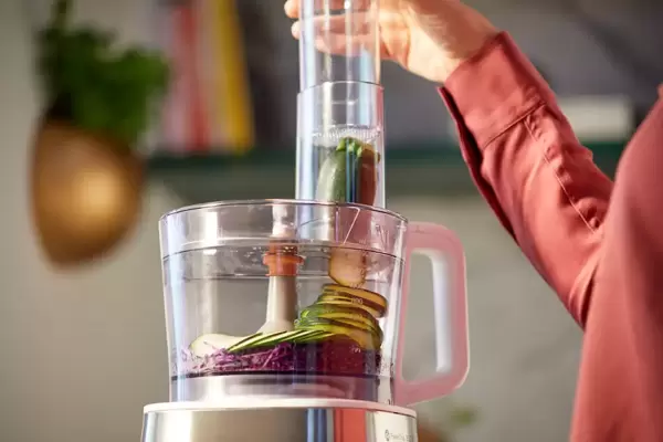 Кухонный комбайн Philips  HR7510/10 (800Вт, 2.1л, 29 функций, соковыжималка для цитрусовых) black купить по самой низкой цене