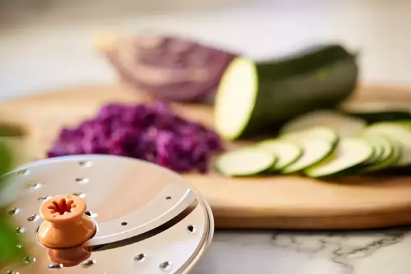 Кухонный комбайн Philips  HR7510/10 (800Вт, 2.1л, 29 функций, соковыжималка для цитрусовых) black купить по самой низкой цене