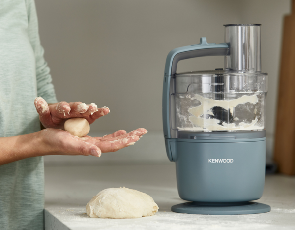 Кухонный комбайн Kenwood MultiPro Go FDP22.130 GY (650Вт, чаша 1.3л., 2 скорости) купить по самой низкой цене