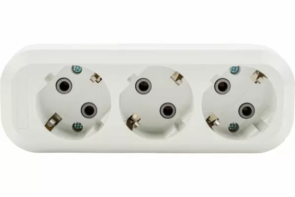 Блок на 3 розетки без кабеля, с заземлением BELLIGHT (5813) max 3кВт, max 250В, 16А, белый купить по самой низкой цене