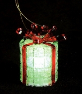 Фигура светодиодная на подставке 'Новогодний подарок' (501-049)  RGB     REXAN купить по самой низкой цене